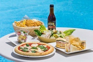ANAインターコンチネンタルホテル東京“夏限定”屋外プール、ボリューム満点グルメやひんやりドリンクも