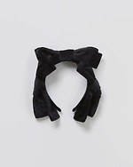 カナコ タムラから“バラの花びら”垂れる巾着バッグ、バラ×リボン大ぶりバレッタも｜写真19