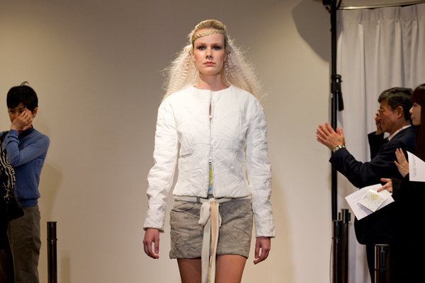 ナオシ サワヤナギ 2011年春夏 ウィメンズ コレクション