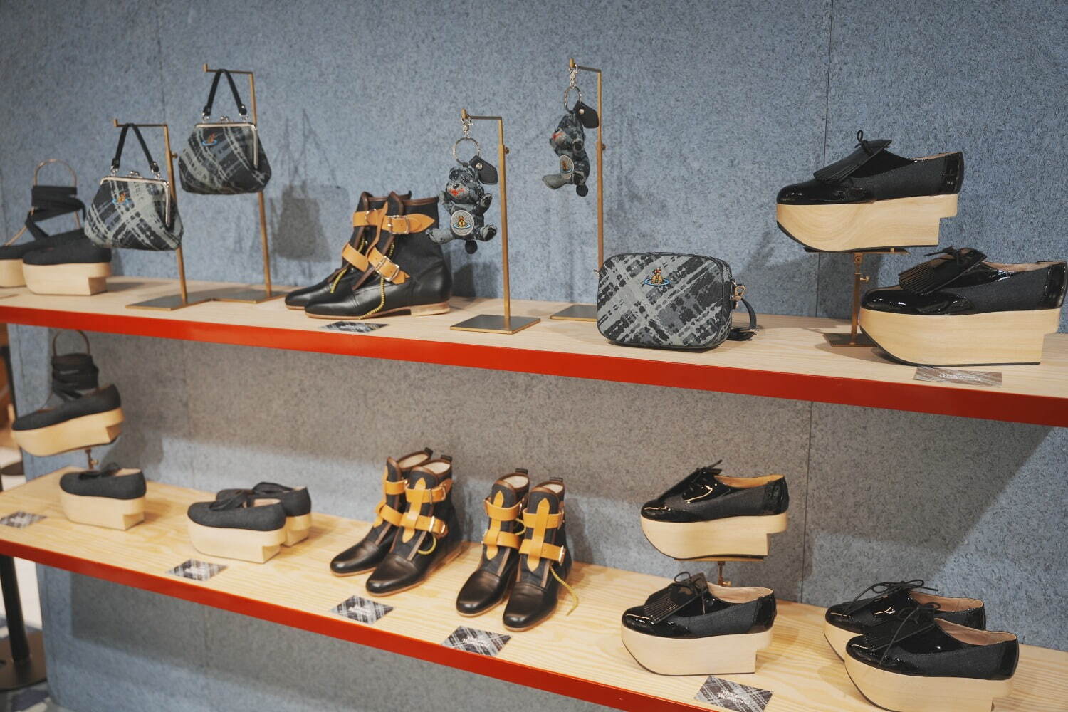ヴィヴィアン・ウエストウッド(Vivienne Westwood) デニム×タータン柄｜写真10