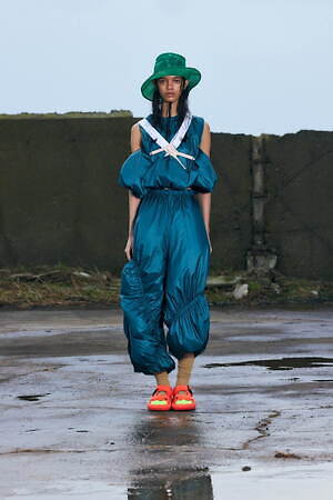 ナゴンスタンス(någonstans) 2024年プレフォールウィメンズコレクション  - 写真14