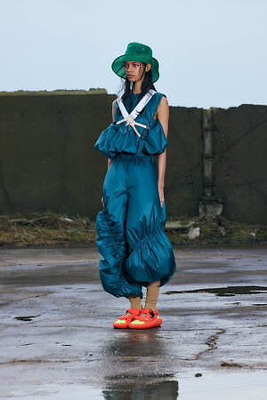 ナゴンスタンス(någonstans) 2024年プレフォールウィメンズコレクション  - 写真15