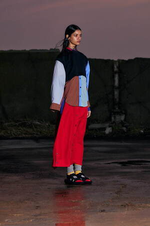 ナゴンスタンス(någonstans) 2024年プレフォールウィメンズコレクション  - 写真57