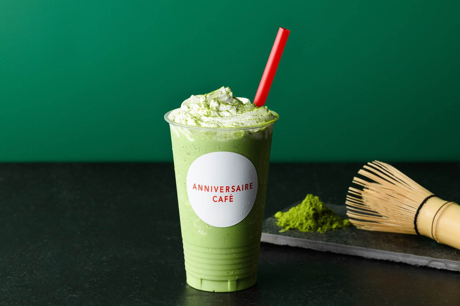 アニヴェルセルカフェ 表参道「宇治抹茶スイーツ」塩昆布添えの抹茶パフェ＆まろやか黒蜜入りラテ｜写真5