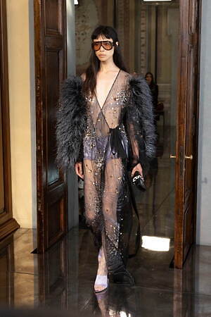 グッチ(GUCCI) 2026年リゾートウィメンズコレクション  - 写真23