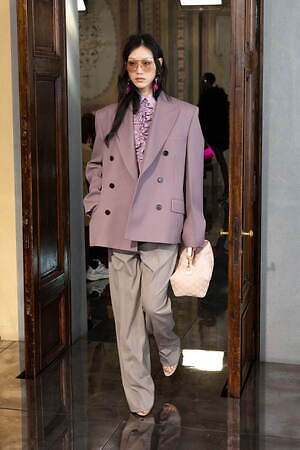 グッチ(GUCCI) 2026年リゾートウィメンズコレクション  - 写真32