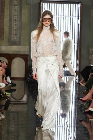 グッチ(GUCCI) 2026年リゾートウィメンズコレクション  - 写真33