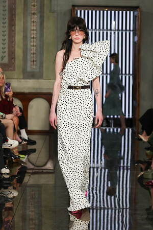 グッチ(GUCCI) 2026年リゾートウィメンズコレクション  - 写真39