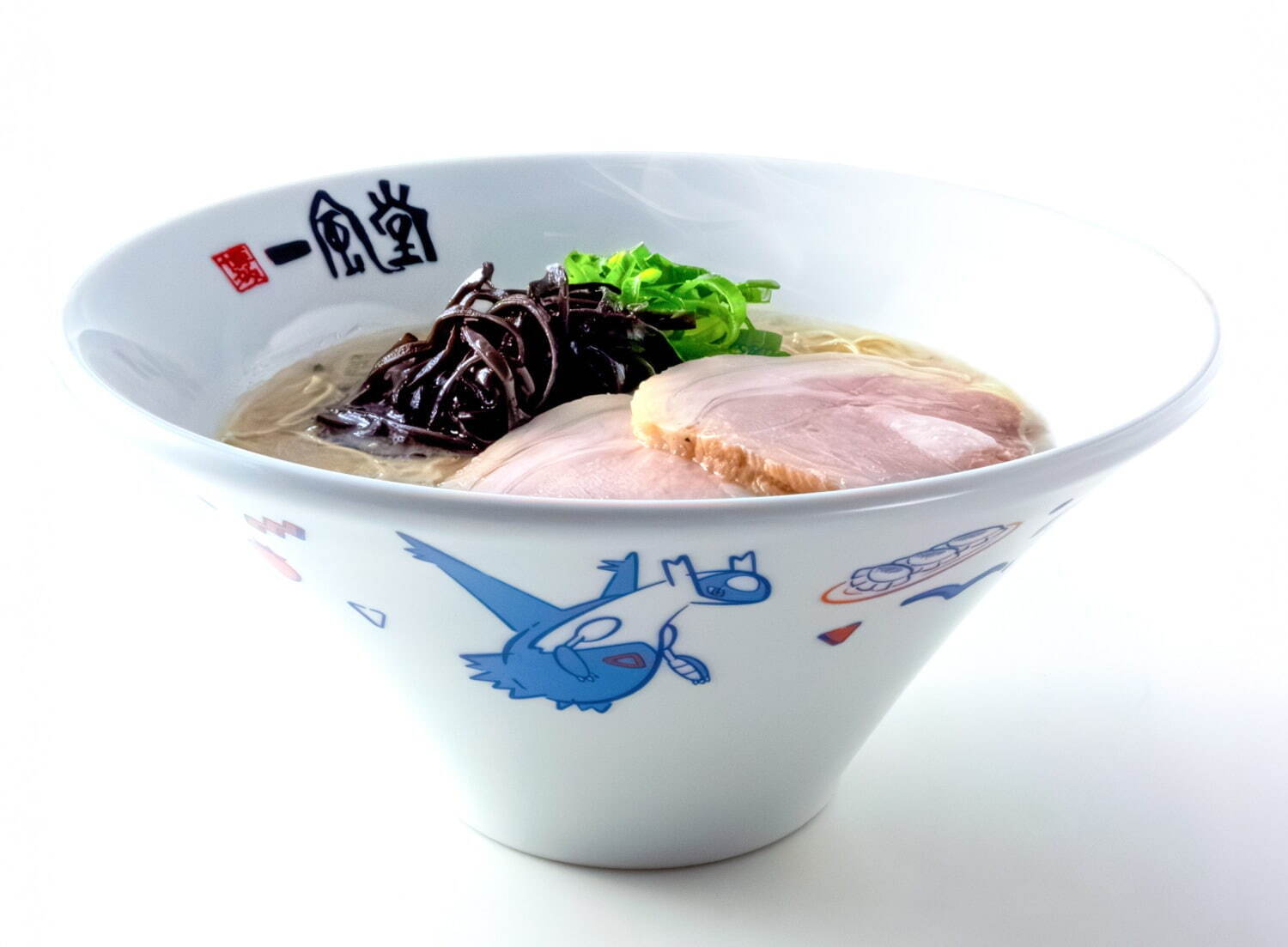 一風堂×ポケモン、ラーメン店主風ピカチュウの有田焼どんぶりやレンゲがポケモンセンターフクオカで｜写真5