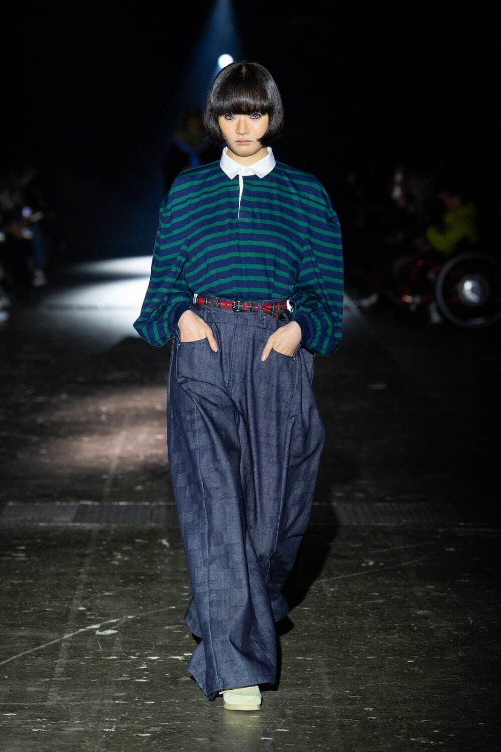 アンリアレイジ(ANREALAGE) 2025-26年秋冬ウィメンズコレクション  - 写真20