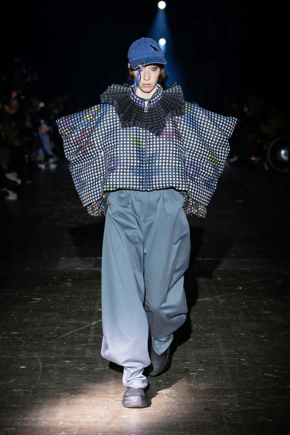 アンリアレイジ(ANREALAGE) 2025-26年秋冬ウィメンズコレクション  - 写真37