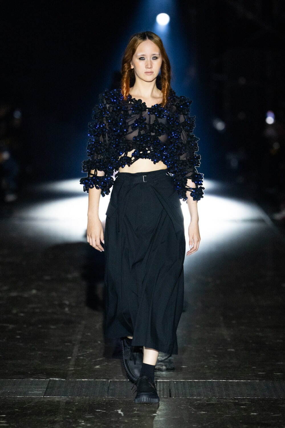 アンリアレイジ(ANREALAGE) 2025-26年秋冬ウィメンズコレクション  - 写真50