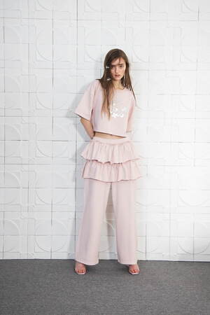 カルナムール(CALNAMUR) 2025-26年秋冬ウィメンズコレクション  - 写真16