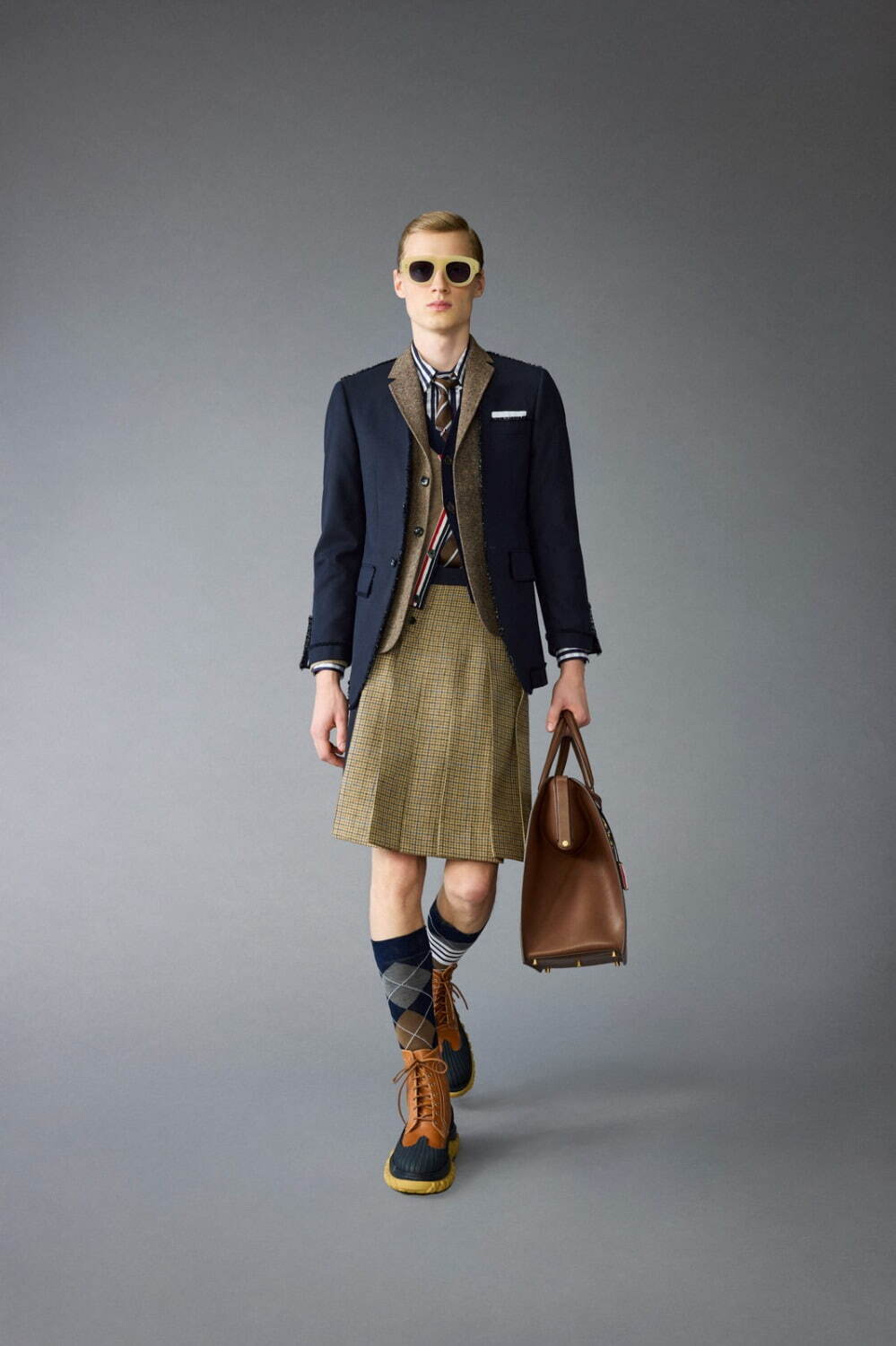 トム ブラウン 2025年プレフォール<span>コレクション</span> - 写真26