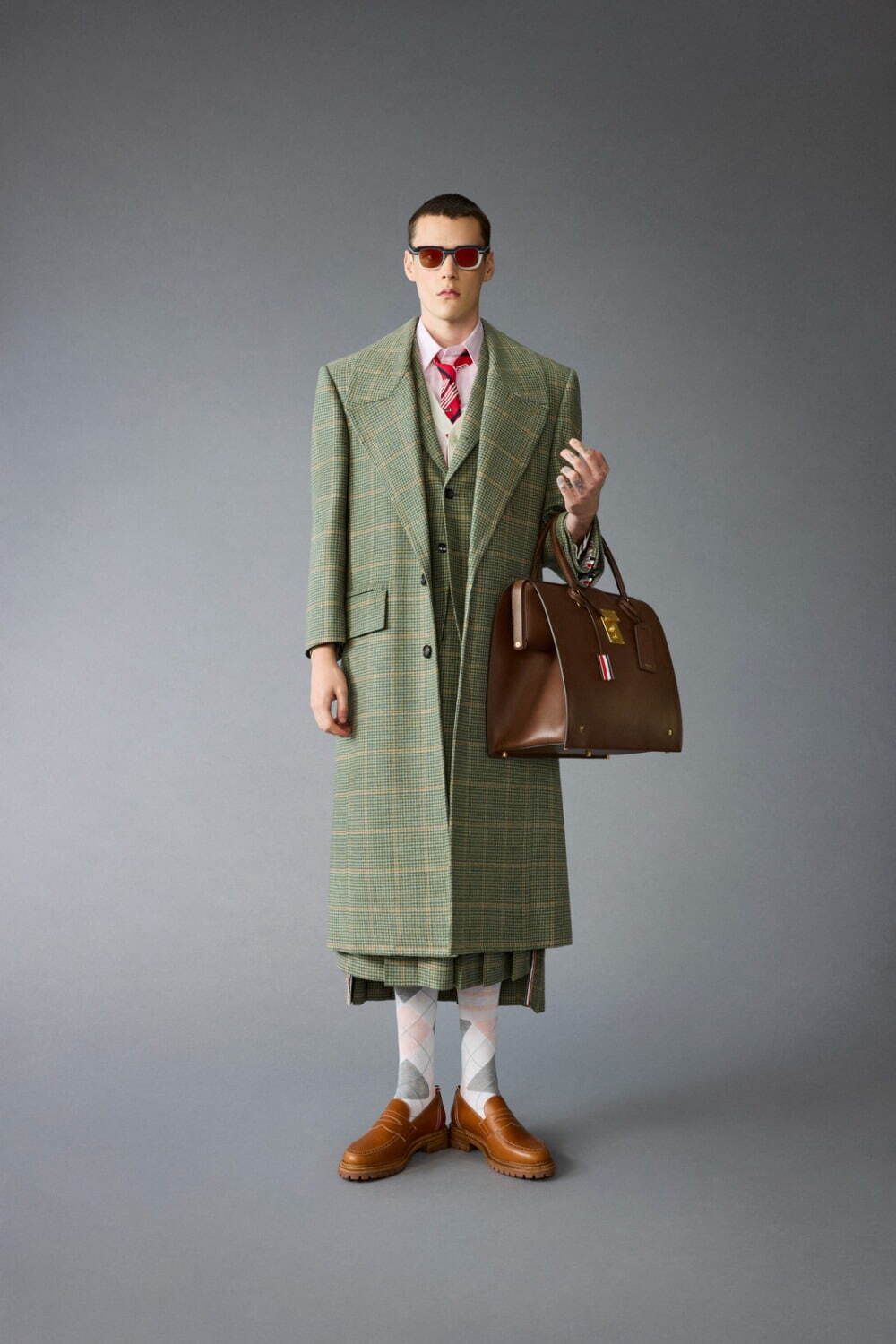 トム ブラウン 2025年プレフォール<span>コレクション</span> - 写真36