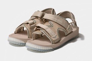 ビューティフルピープル×シャカのストラップサンダル、メッシュアッパー&クリアソールで|写真1