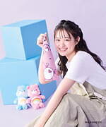 「ケアベア」“推しカラー”で選べる折りたたみ日傘、ポーチに早変わりするダイカットタオルも｜写真5