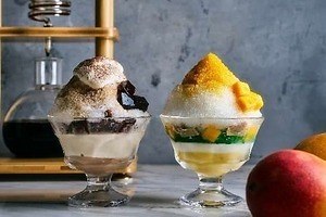 アンダーズ 東京の夏限定「スイーツかき氷」“フレッシュマンゴーor本格コーヒー”の大人の味わい