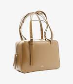 人気ブランドレディースバッグ【2025年秋】おしゃれなショルダーバッグや斜め掛け、本革トートなど｜写真22