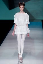 圧巻の美しさ！ミクロの世界をテクスチャーで表現-ソマルタ(SOMARTA)、2011年春夏コレクション｜写真1