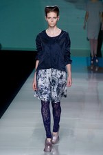 圧巻の美しさ！ミクロの世界をテクスチャーで表現-ソマルタ(SOMARTA)、2011年春夏コレクション｜写真25