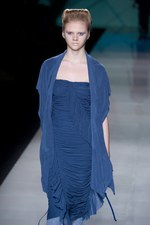 圧巻の美しさ！ミクロの世界をテクスチャーで表現-ソマルタ(SOMARTA)、2011年春夏コレクション｜写真34