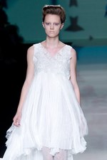 圧巻の美しさ！ミクロの世界をテクスチャーで表現-ソマルタ(SOMARTA)、2011年春夏コレクション｜写真48