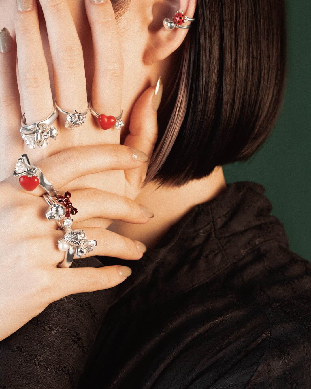 e.m.“ぷっくり”真っ赤なハートジュエリー、イチゴ煌めく3連リングやワンポイントピアスも｜写真41