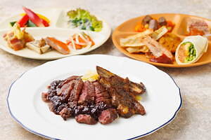 東京會舘25年ビアガーデン「銀座スカイビアテラス」東京駅や丸の内の夜景と楽しむビール＆肉プレートなど｜写真7