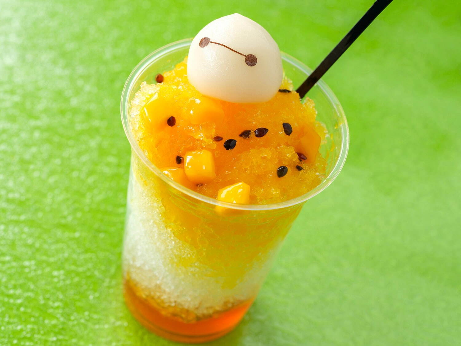 東京ディズニーリゾート“ベイマックス風”サングラス＆ネオンカラーの雑貨、ひんやり限定メニューも｜写真82