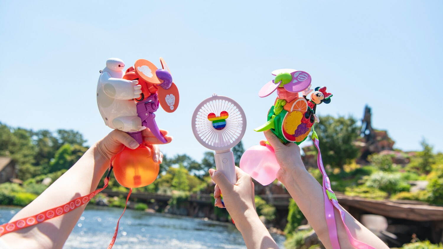 東京ディズニーリゾート“ベイマックス風”サングラス＆ネオンカラーの雑貨、ひんやり限定メニューも｜写真10