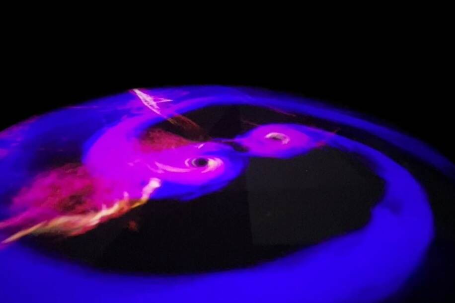 企画展｜大阪で“ブラックホールと重力波”の謎を解き明かす企画展、時空のゆがみを体験できるフォトスポットも