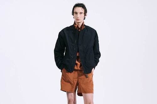カナダグース25年春夏レインウェア、“まるでワンピース”撥水ジャケット＆軽量アウター