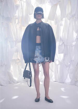 アレキサンダー ワン(alexanderwang) 2025年プレフォールウィメンズ&メンズコレクション  - 写真18