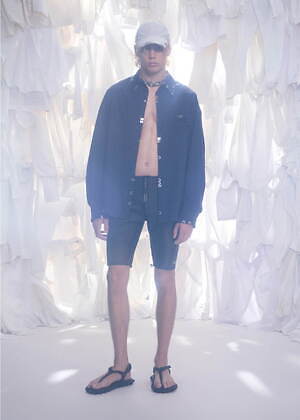 アレキサンダー ワン(alexanderwang) 2025年プレフォールウィメンズ&メンズコレクション  - 写真24