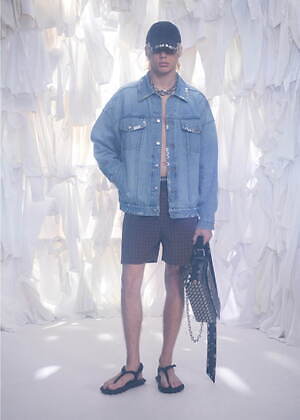 アレキサンダー ワン(alexanderwang) 2025年プレフォールウィメンズ&メンズコレクション  - 写真30