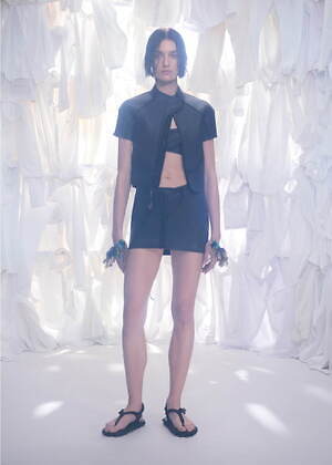 アレキサンダー ワン(alexanderwang) 2025年プレフォールウィメンズ&メンズコレクション  - 写真4