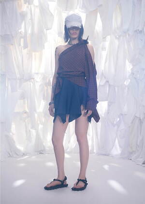 アレキサンダー ワン(alexanderwang) 2025年プレフォールウィメンズ&メンズコレクション  - 写真7