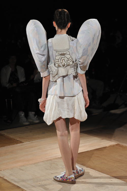 アンリアレイジ 2011年春夏<span>コレクション</span> - 写真10