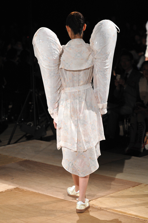 アンリアレイジ 2011年春夏<span>コレクション</span> - 写真15