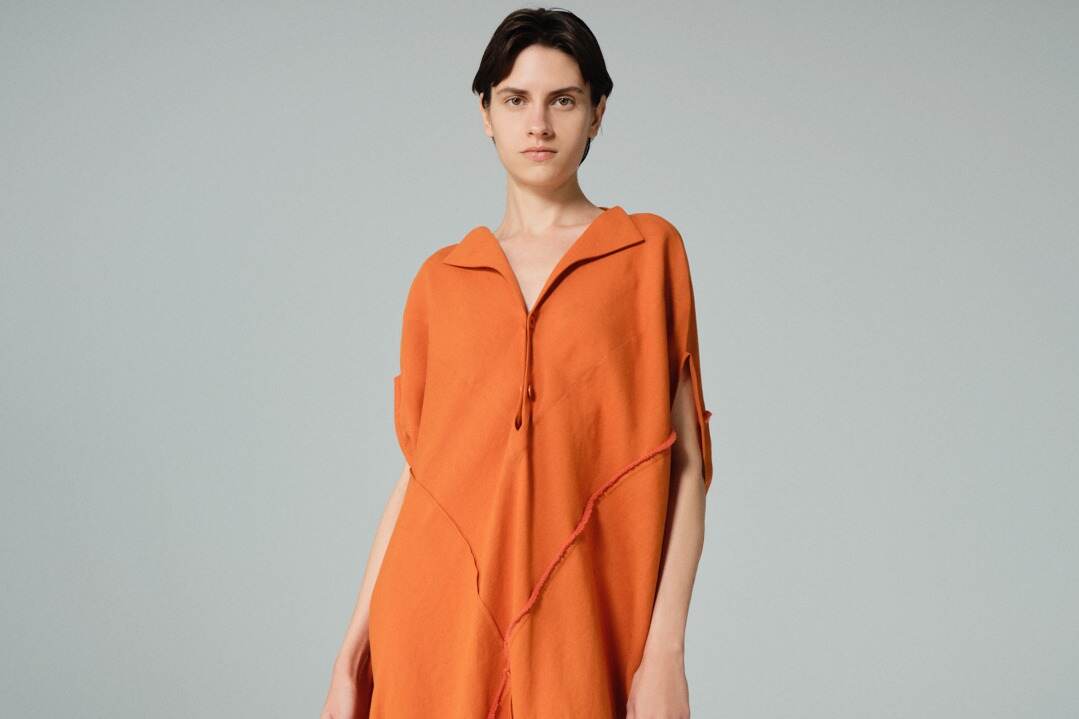 ６月末で引き下げます◎ミーバイイッセイミヤケ◎円形模様圧縮スカート ISSEY MIYAKE（イッセイミヤケ）ひざ丈スカート 赤 サイズ:-(S位