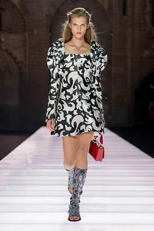 ルイ・ヴィトン(LOUIS VUITTON) 2026年リゾートウィメンズコレクション  - 写真26