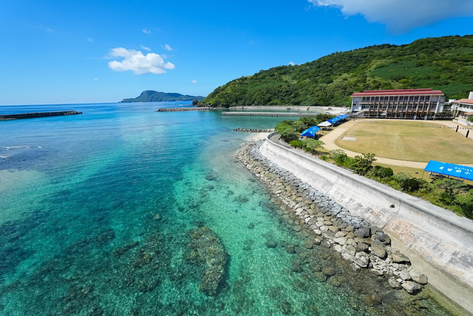 慶良間諸島・阿嘉島、ケラマブルーの代表格”北浜ビーチ”や素朴な自然｜写真40