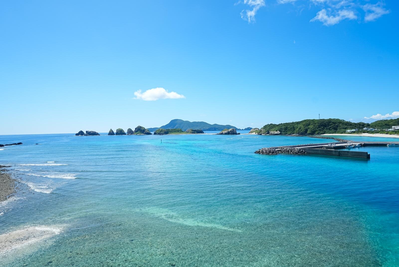 慶良間諸島・阿嘉島、ケラマブルーの代表格”北浜ビーチ”や素朴な自然｜写真28