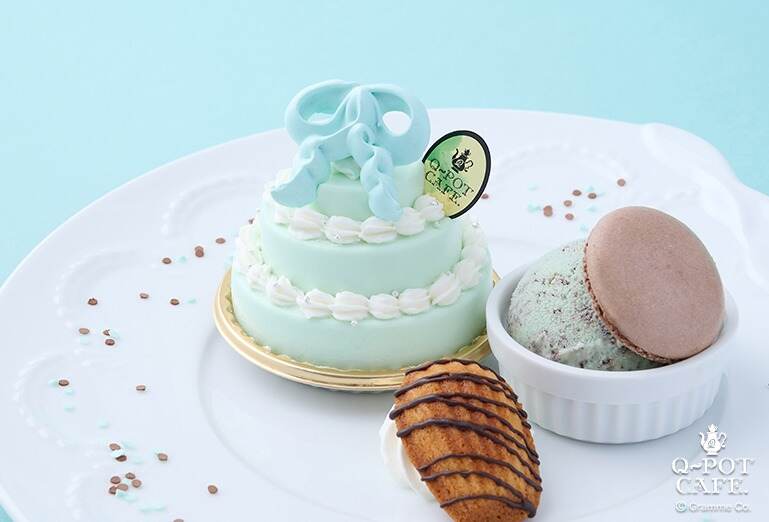 マドレーヌとバレリーナケーキプレート～スワンブルー (チョコミント)～ ドリンク付き 2,420円