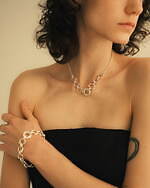 ガルニ25年夏ジュエリー、“ネイル気分”で指先につけるシルバーリング＆ダークな天然石ネックレスなど｜写真13