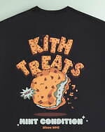 キス トリーツ“ミントチップサンドアイス”描いたふっくらパフプリントTシャツ、限定スイーツも｜写真3