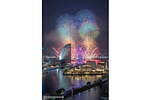 横浜「みなとみらいスマートフェスティバル」約20,000発の花火＆音楽が夜景を彩る｜写真1
