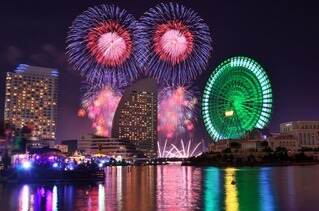 横浜「みなとみらいスマートフェスティバル」約20,000発の花火＆音楽が夜景を彩る｜写真4