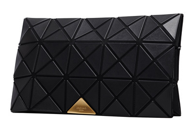 「リアリティ・ラボ イッセイ ミヤケ」1周年フェア - パーカーやクラッチなど限定発売